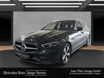 Gebraucht Mercedes C200 Avantgarde 163 PS (119 kW) 2022 Lack graphitgrau Kombi