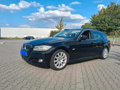 Gebraucht BMW 325 204 PS (150 kW) 2010 Schwarz Kombi