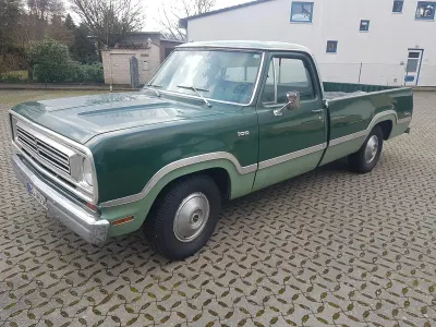 Gebraucht Dodge D100 152 PS (111 kW) 1972 Grün SUV
