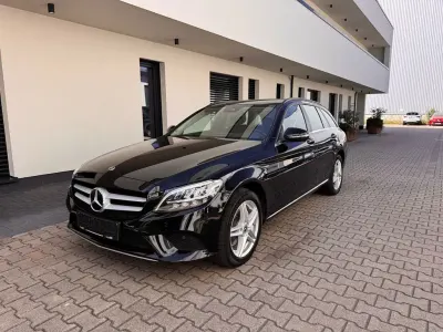 Gebraucht Mercedes C200 Business 160 PS (117 kW) 2019 Schwarz Limousine