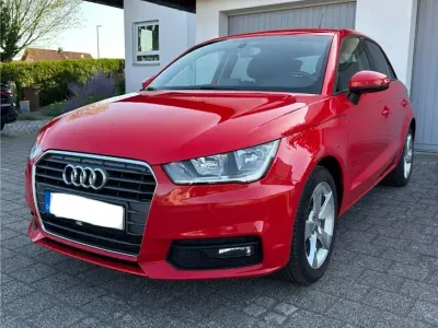 Gebraucht Audi A1 Sportback Sport 116 PS (85 kW) 2015 Rot Kleinwagen