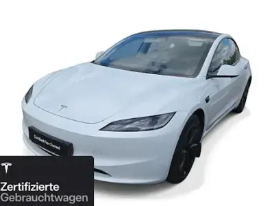 Gebraucht Tesla Model 3 RWD 205 kW (279 PS) 2024 Weiß Limousine