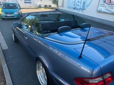 Gebraucht Mercedes 230 193 PS (141 kW) 1998 Blau Cabrio