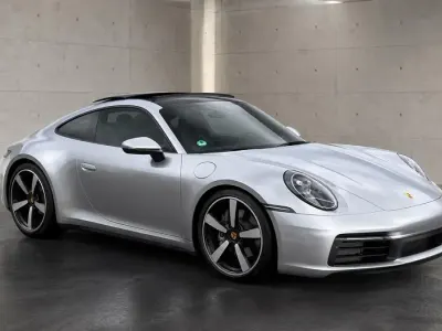 Gebraucht Porsche 911 Carrera 4 385 PS (283 kW) 2020 Grau Coupé
