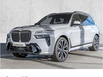 Gebraucht BMW X7 M Sport 352 PS (258 kW) 2025 Grau SUV