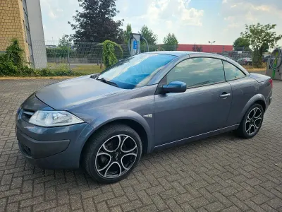 Gebraucht Renault Mégane Cabriolet 135 PS (99 kW) 2008 Grau Cabrio