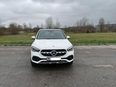 Mercedes GLA200