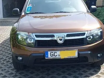 Gebraucht Dacia Duster Lauréate 110 PS (80 kW) 2012 Braun SUV