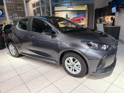 Lead grey Neu 2025 Mazda 2 Center-Line Kleinwagen | 22.990 € (Fairer Preis)