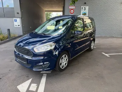 Gebraucht Ford Tourneo Courier Trend 101 PS (74 kW) 2015 Blau Van / Kleinbus