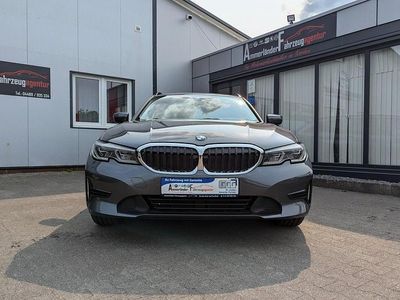 Gebraucht BMW 318 Advantage 150 PS (110 kW) 2020 Mineralgrau Kombi