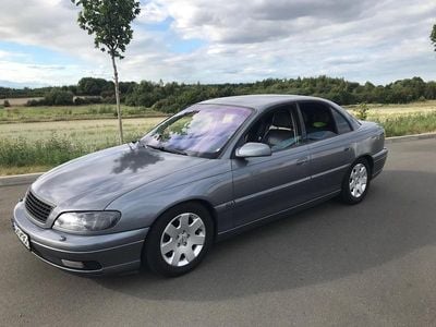 Opel Omega