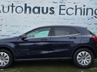 Mercedes GLA220