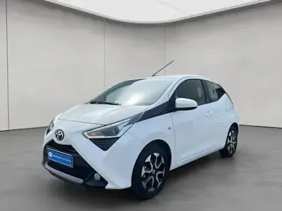 Brugt Toyota Aygo X-play 72 HK (52 kW) 2020 Hvid Hatchback