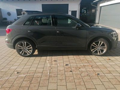 Gebraucht Audi Q3 140 PS (102 kW) 2021 Grau SUV