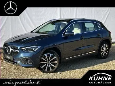 Gebraucht Mercedes GLA250 160 PS (117 kW) 2021 Blau SUV