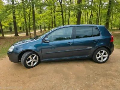 Gebraucht VW Golf V 86 PS (63 kW) 2008 Blau Kleinwagen