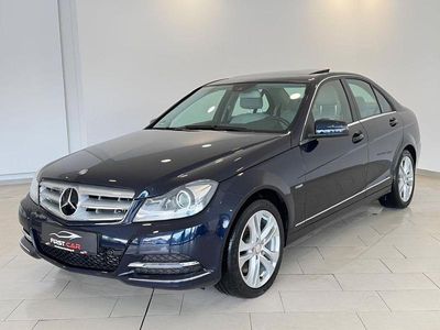 Gebraucht Mercedes C350 Avantgarde 265 PS (194 kW) 2012 Blau Limousine
