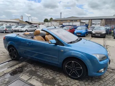 Gebraucht Ford Focus Cabriolet 136 PS (100 kW) 2006 Blau Cabrio