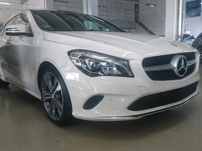 Gebraucht Mercedes CLA200 156 PS (114 kW) 2017 Weiß Kombi