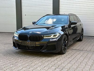 Schwarz Gebraucht 2021 BMW 530 M Sport Kombi | 26.000 € (Fairer Preis)