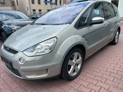 Używany Ford S-MAX S 140 KM (102 kW) 2008 Szary Minivan