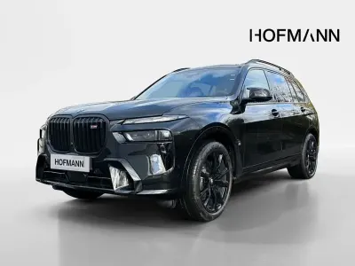 Neu BMW X7 M Sport 530 PS (389 kW) 2026 Schwarz SUV
