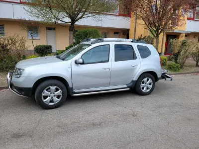 Gebraucht Dacia Duster Prestige 125 PS (91 kW) 2016 Grau SUV