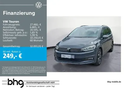 Gebraucht VW Touran Highline 150 PS (110 kW) 2023 Grau Van / Kleinbus