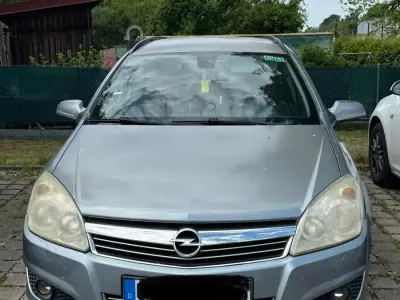 Gebraucht Opel Astra 120 PS (88 kW) 2007 Grau Kombi