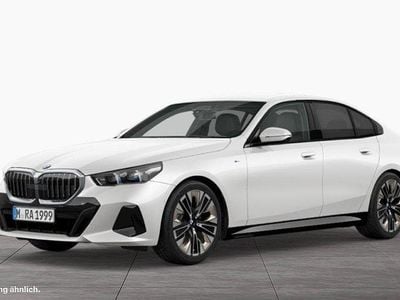 Gebraucht BMW 520 M Sport 197 PS (144 kW) 2025 Weiß Limousine