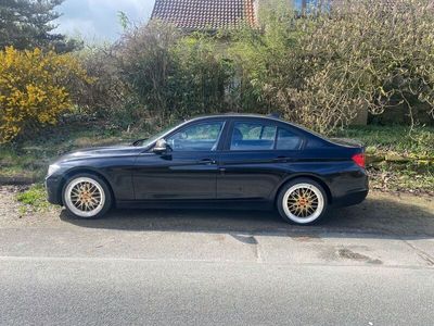 gebraucht BMW 320 320 d Sport Line