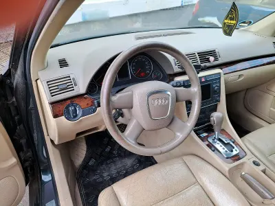 Gebraucht Audi A4 140 PS (102 kW) 2006 Schwarz Kombi