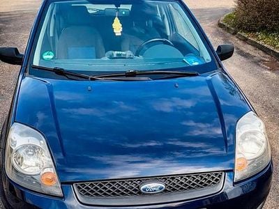 Gebraucht Ford Fiesta 60 PS (44 kW) 2007 Blau Kleinwagen
