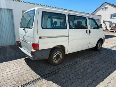 Gebraucht VW Caravelle 116 PS (85 kW) 1999 Weiß Van