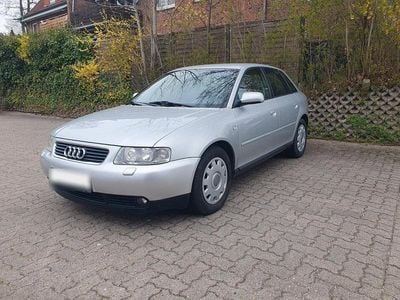 Usata Audi A3 125 CV (91 kW) 2002 Argento Utilitaria