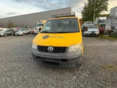 Gebraucht VW T5 2004 Gelb Van