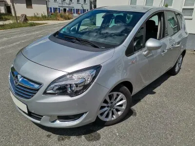 Gebraucht Opel Meriva 140 PS (102 kW) 2016 Silber Van / Kleinbus