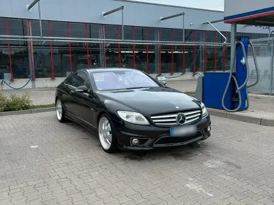Gebraucht Mercedes CL500 387 PS (284 kW) 2008 Schwarz Coupé
