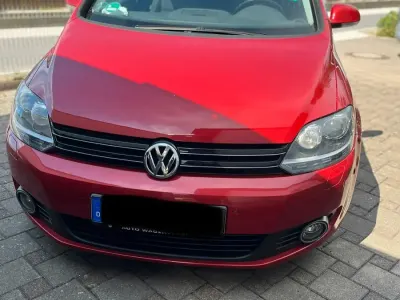 Gebraucht VW Golf Plus Cross 170 PS (125 kW) 2011 Rot Limousine