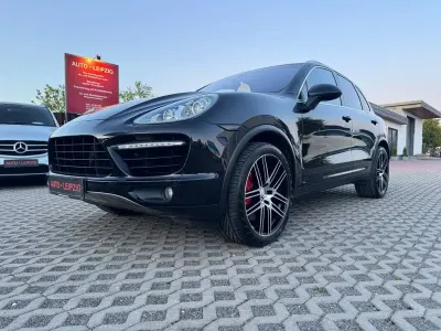 Usata Porsche Cayenne 500 CV (367 kW) 2012 Nero SUV