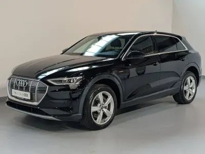 Gebraucht Audi e-tron Advanced 230 kW (313 PS) 2022 Brillantschwarz SUV