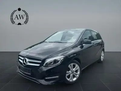 Gebraucht Mercedes B200 Business 156 PS (114 kW) 2018 Schwarz Van / Kleinbus