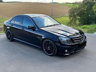 Mercedes C63 AMG