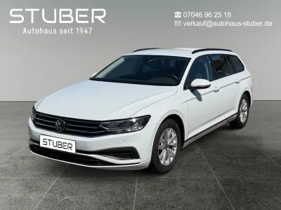 Gebraucht VW Passat 150 PS (110 kW) 2023 Weiß Kombi
