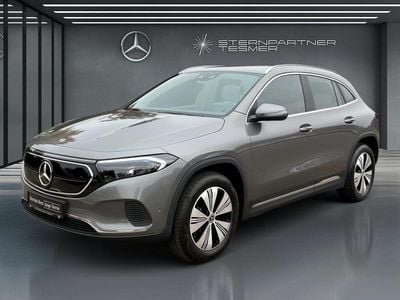 Mercedes EQA300