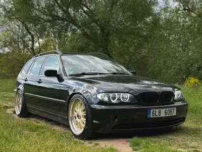 Gebraucht BMW 320 Exclusive 150 PS (110 kW) 2005 Schwarz Kombi