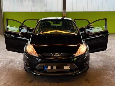 Schwarz Gebraucht 2009 Ford Fiesta Limousine | 3.750 € (Fairer Preis)