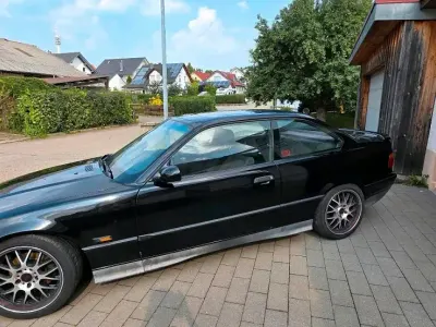 Brugt BMW 318 141 HK (103 kW) 1993 Sort Coupe