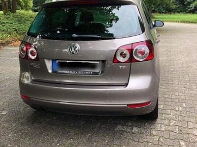 Gebraucht VW Golf VII 105 PS (77 kW) 2012 Limousine